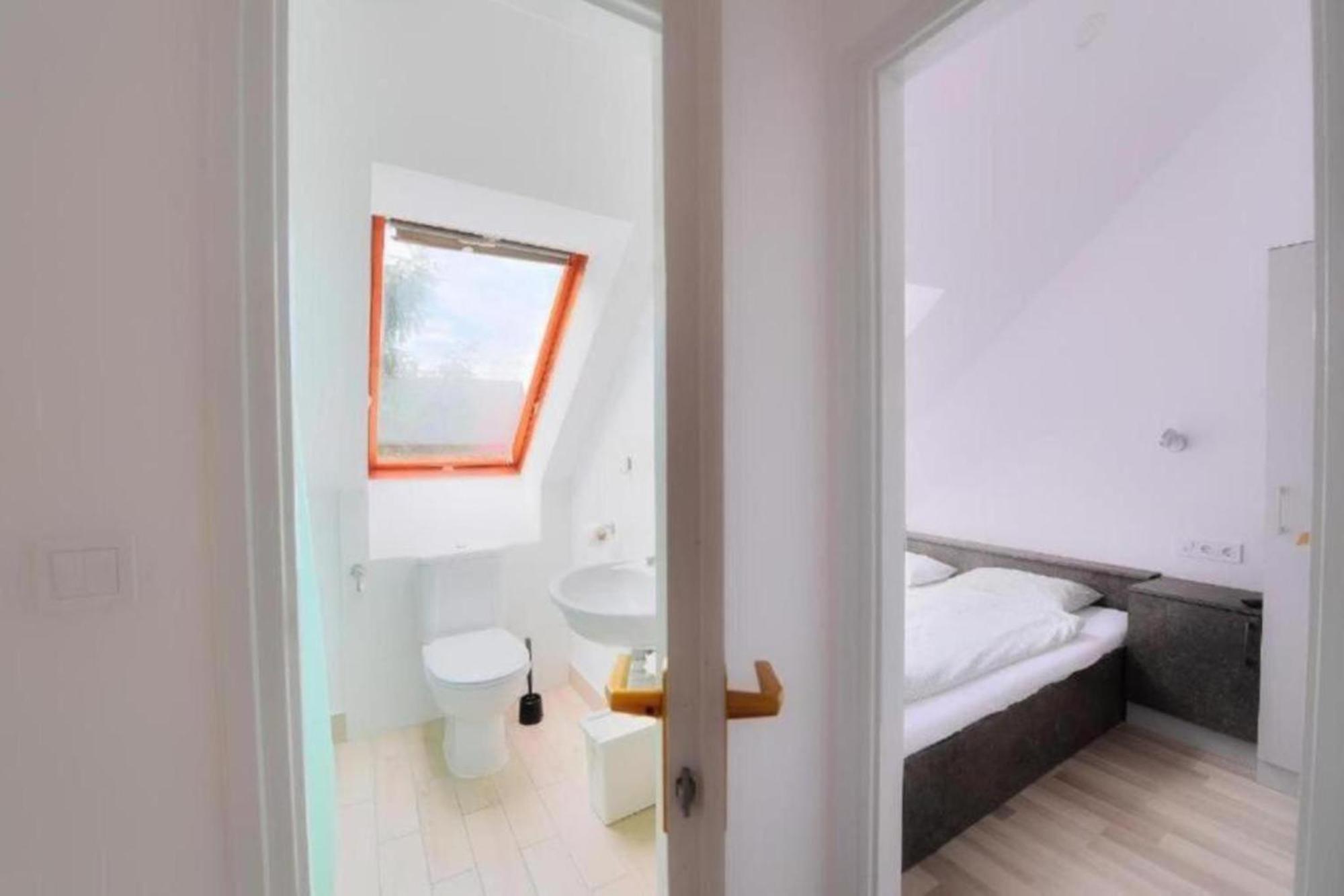 Oliver Inn Балатонлеле Екстериор снимка