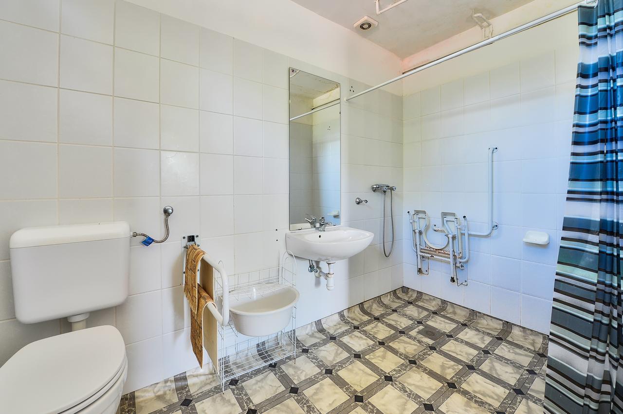 Oliver Inn Балатонлеле Екстериор снимка
