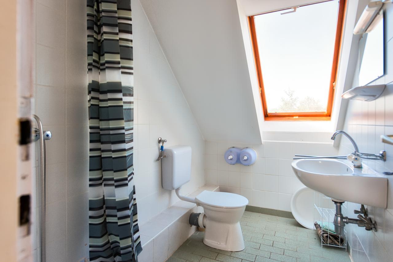 Oliver Inn Балатонлеле Екстериор снимка