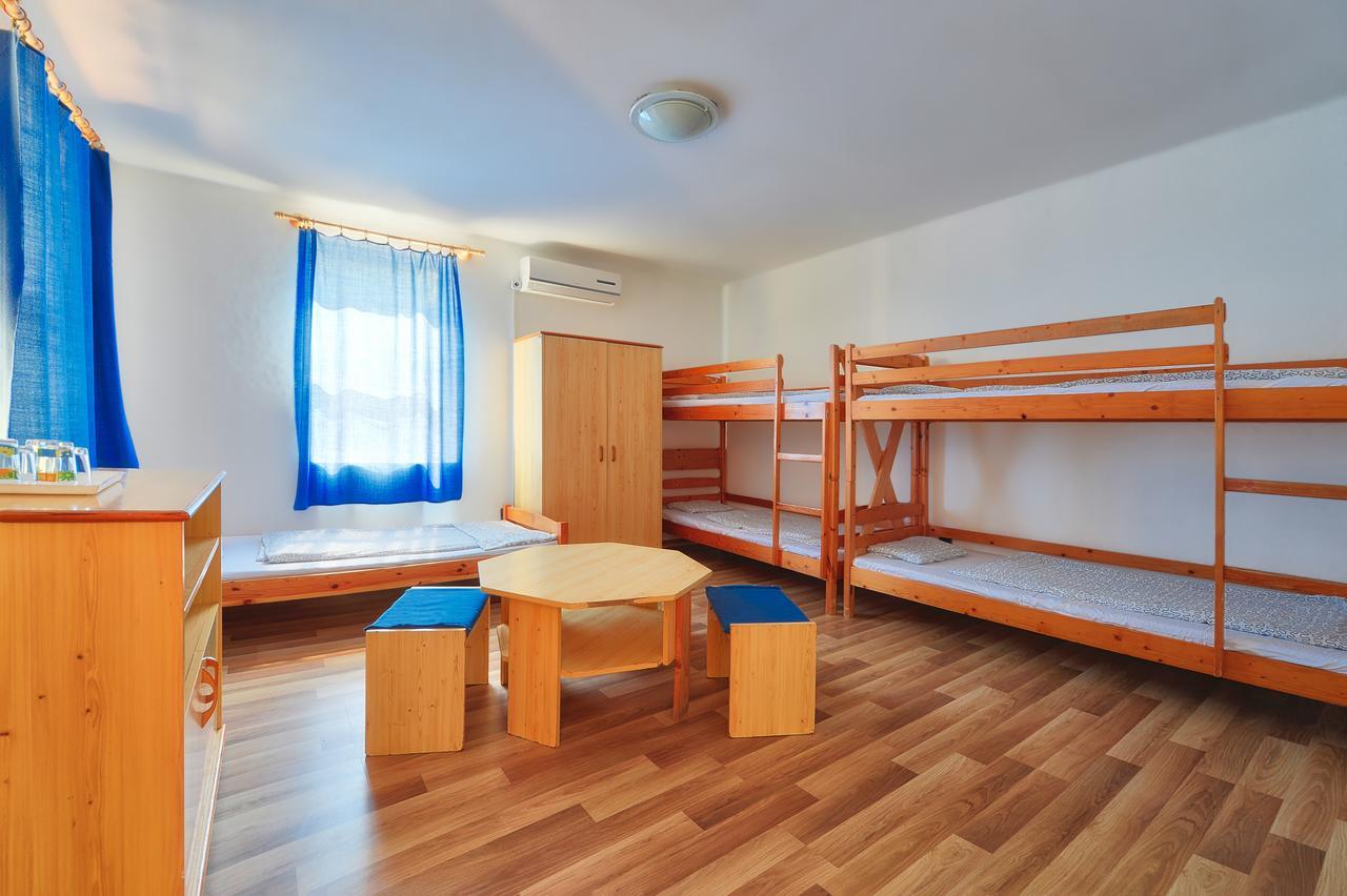 Oliver Inn Балатонлеле Екстериор снимка